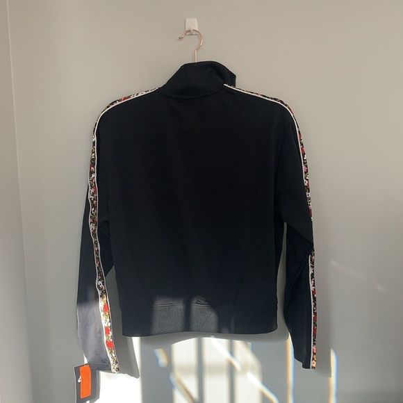 Nike Zip Up Floral Detail Track Jacket - Picture 9 of 10